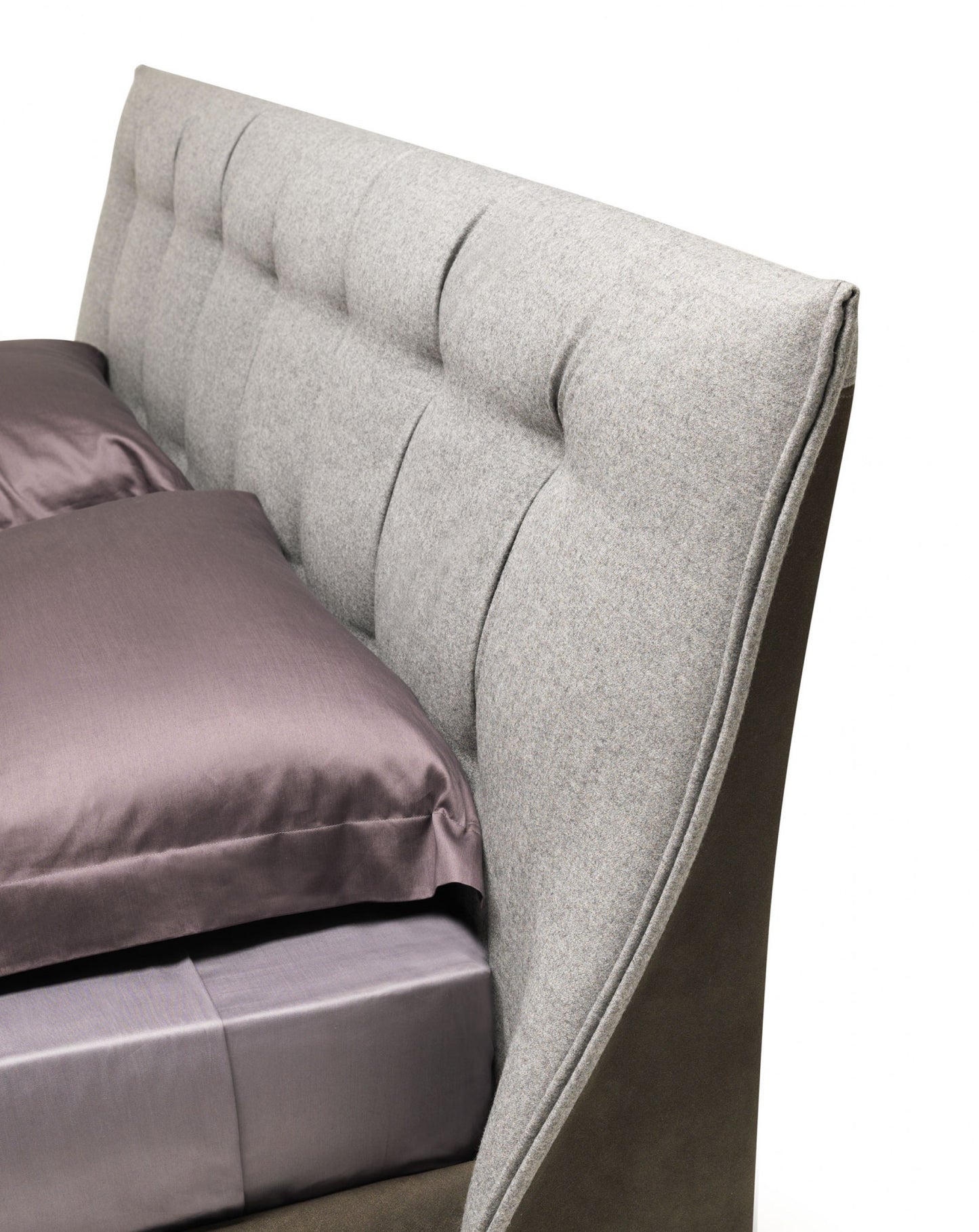 MISURAEMME | SUMO BED | $16,750.00
