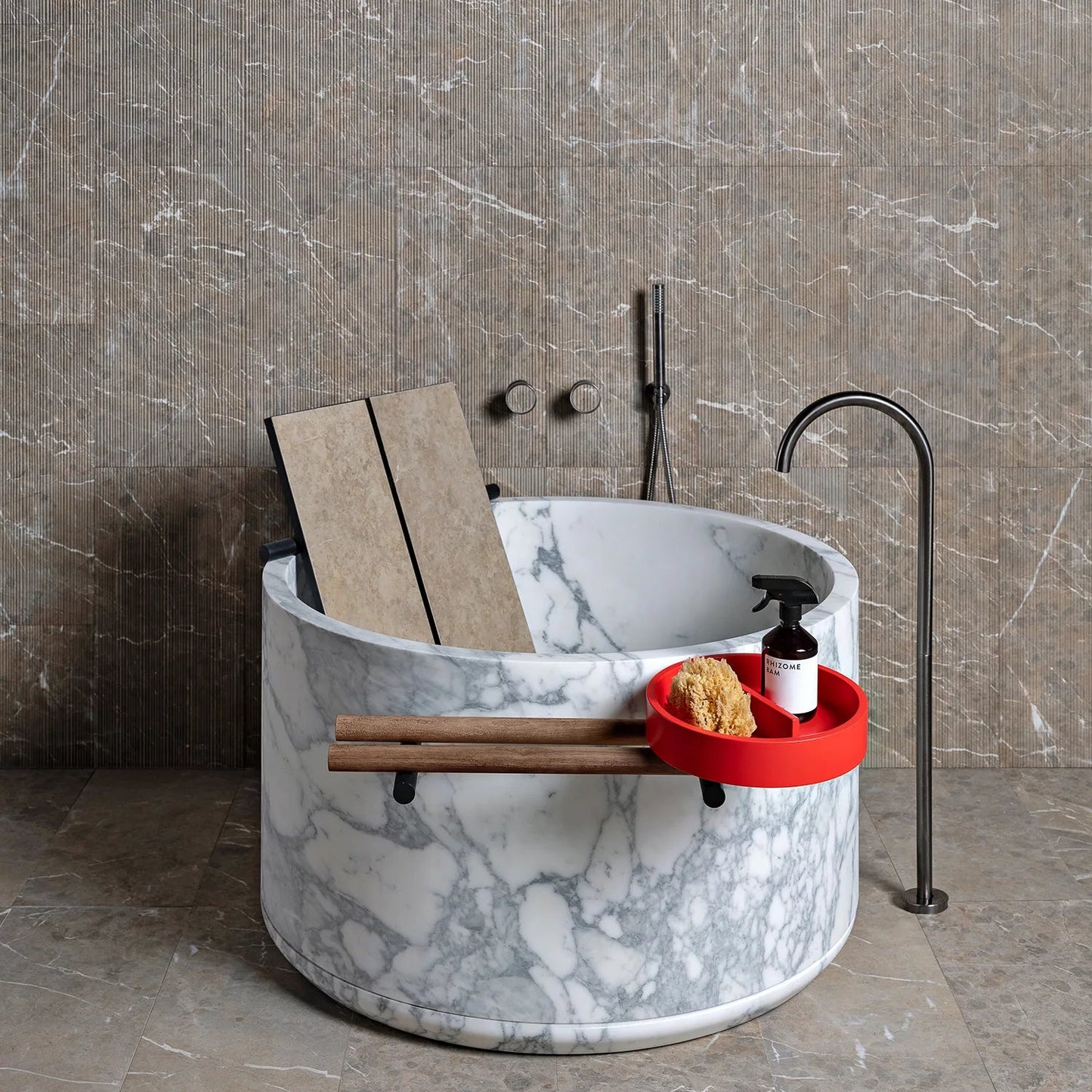 LUCE DI CARRARA | TUBE ROUND BATHTUB | $44,057.24 - $62,770.67