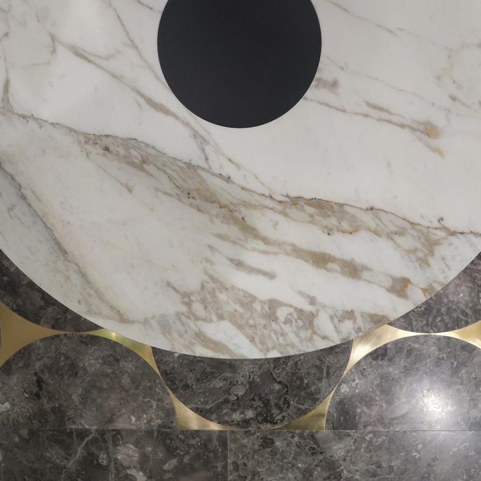 COCCARO Bistro Table detail
