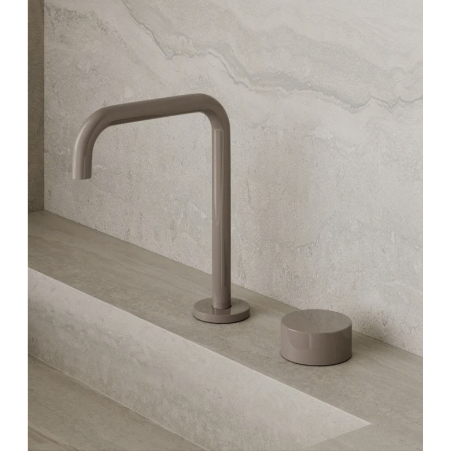 ELEMENTO BATH | SQUARE FAUCET | $930.00 - $1,095.00