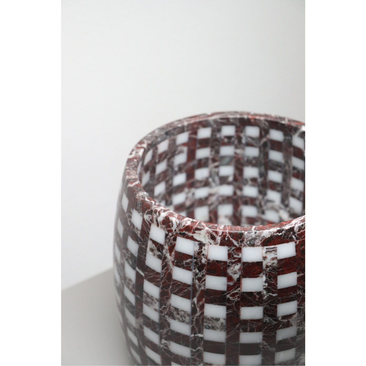 LACE VASE AND CENTERPIECE | $ 1,590.00 - $ 1,980.00