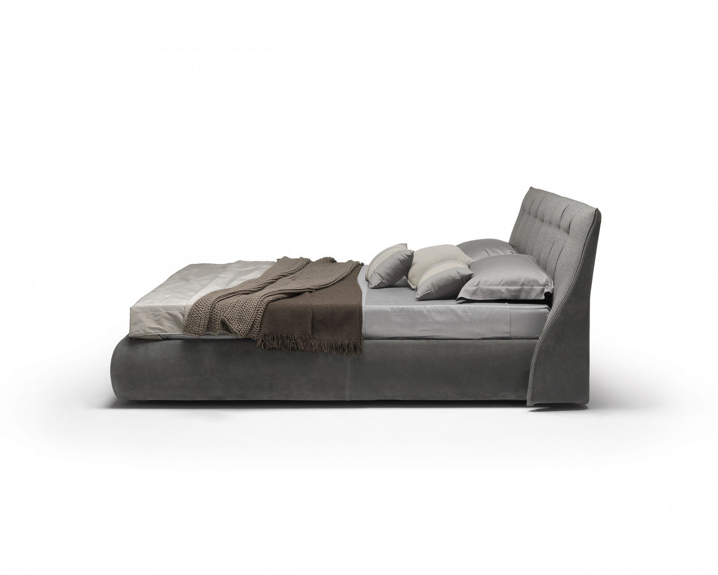 MISURAEMME | SUMO BED | $16,750.00
