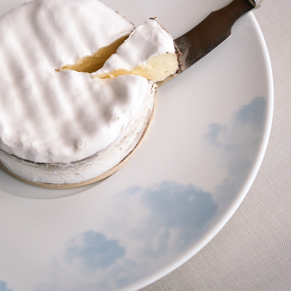 Hering Berlin Waves & Clouds Coupe Plate