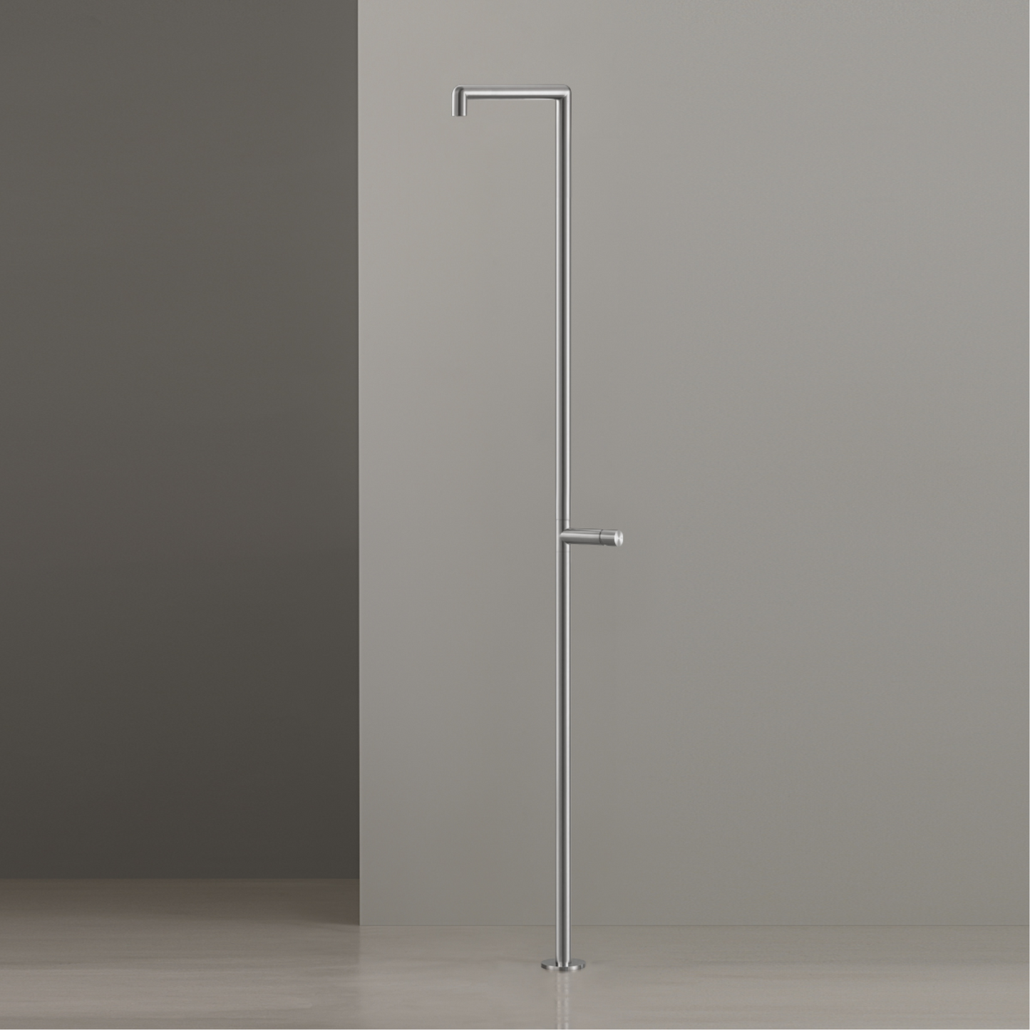 CAR160 | Free-standing outdoor shower | $4,420.00 - $5,010.00