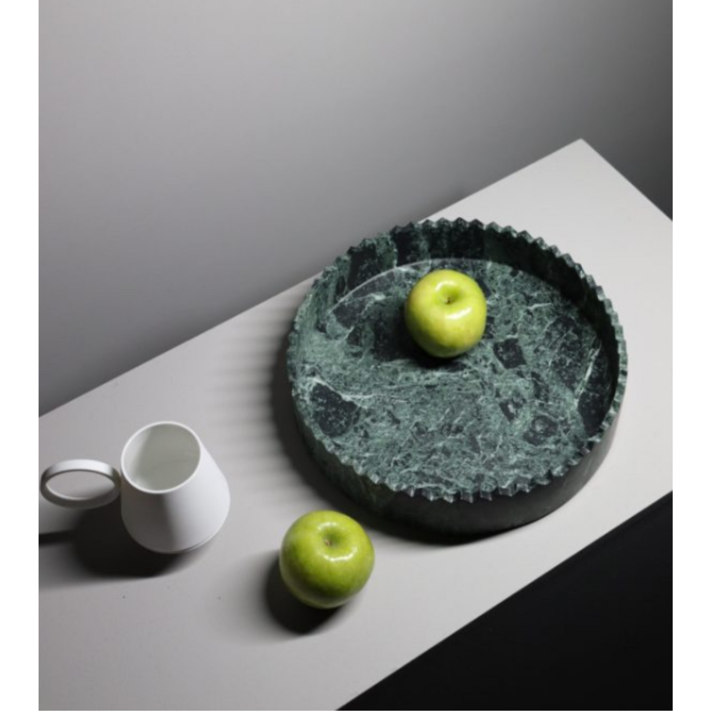 TRIANGOLI CENTERPIECE | $ 1,206.00 - $ 1,403.00