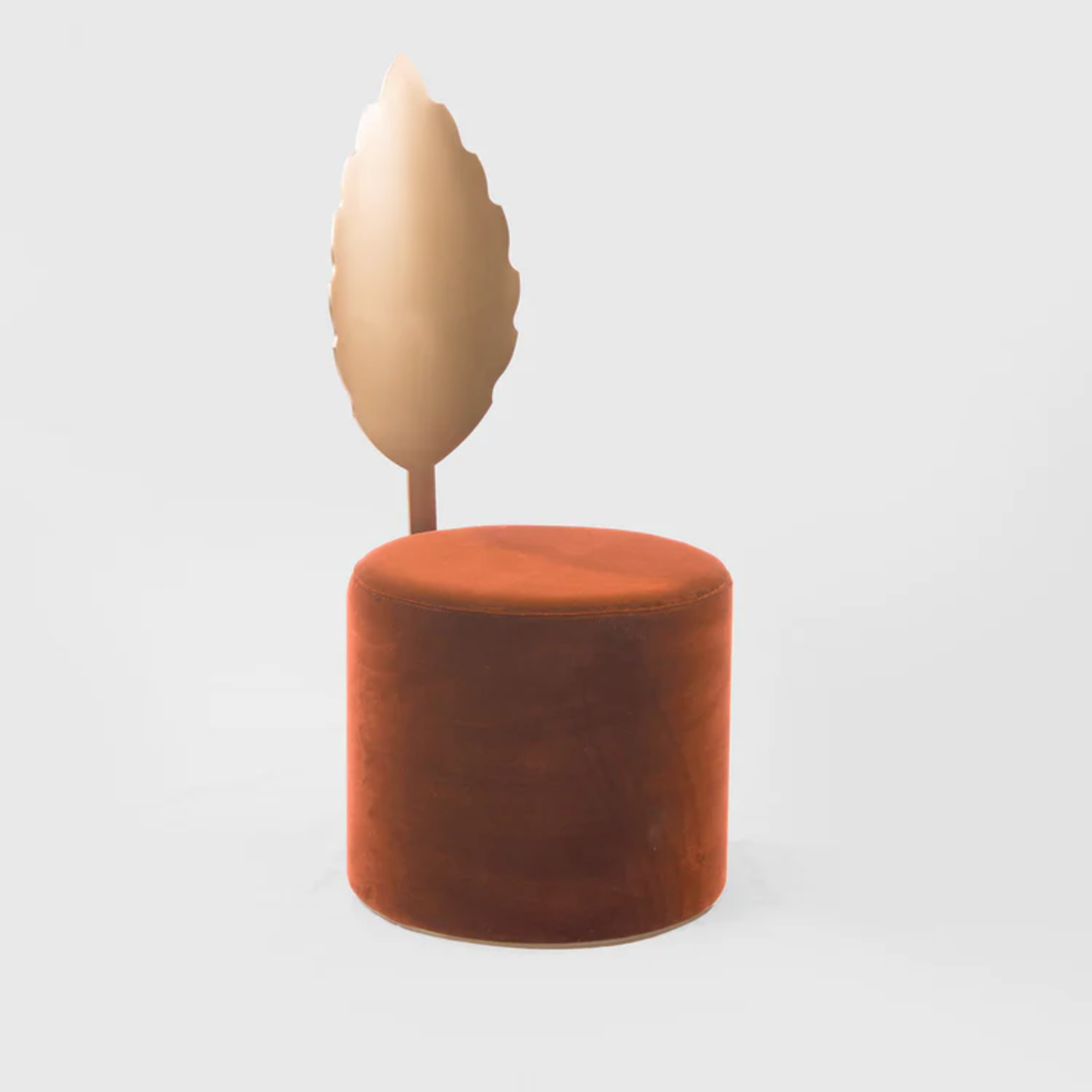 SECOLO | GIARDINO BOTANICO HOLLY POUF | $2,975