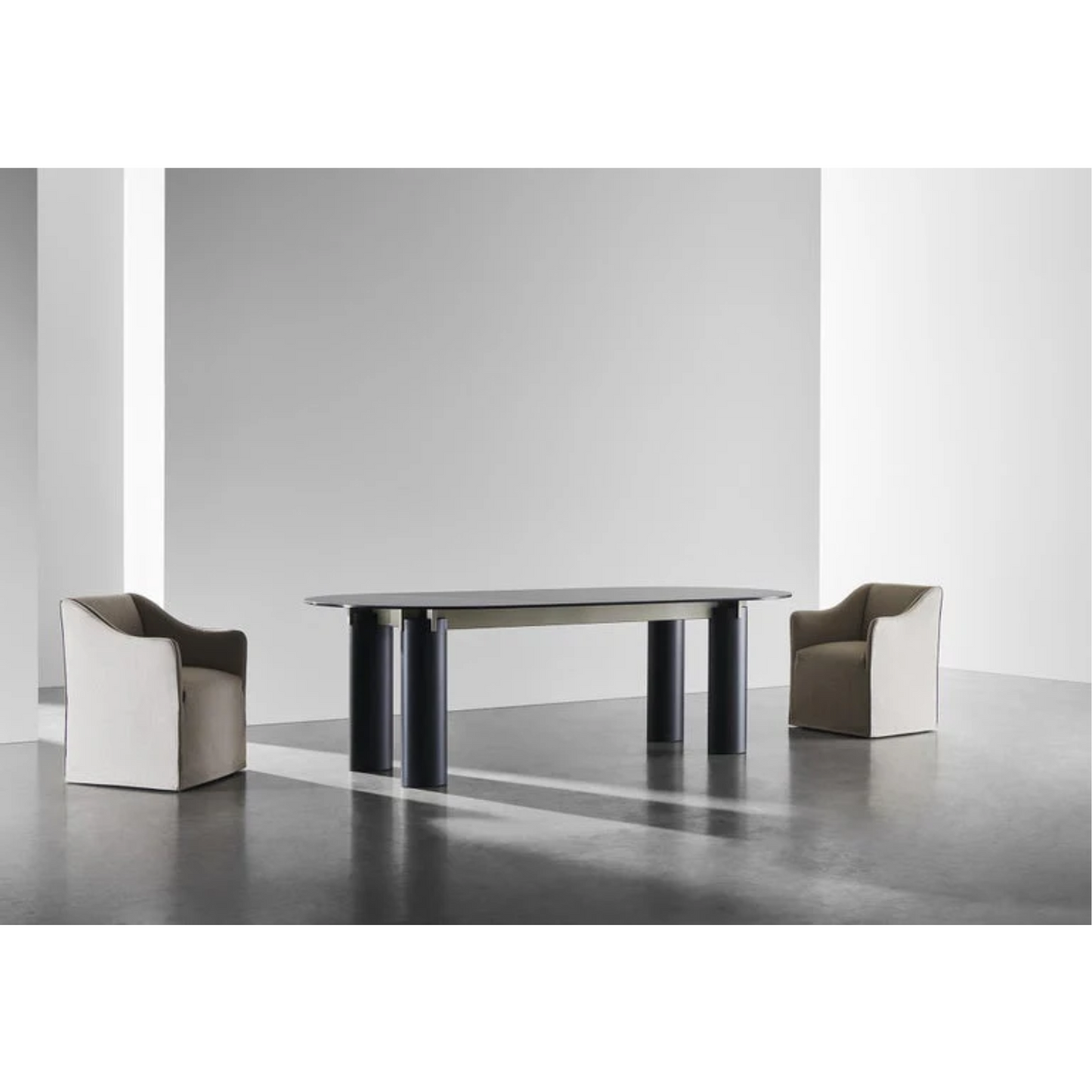 GERVASONI | DAEN 34 OVAL TABLE | $10,829.00