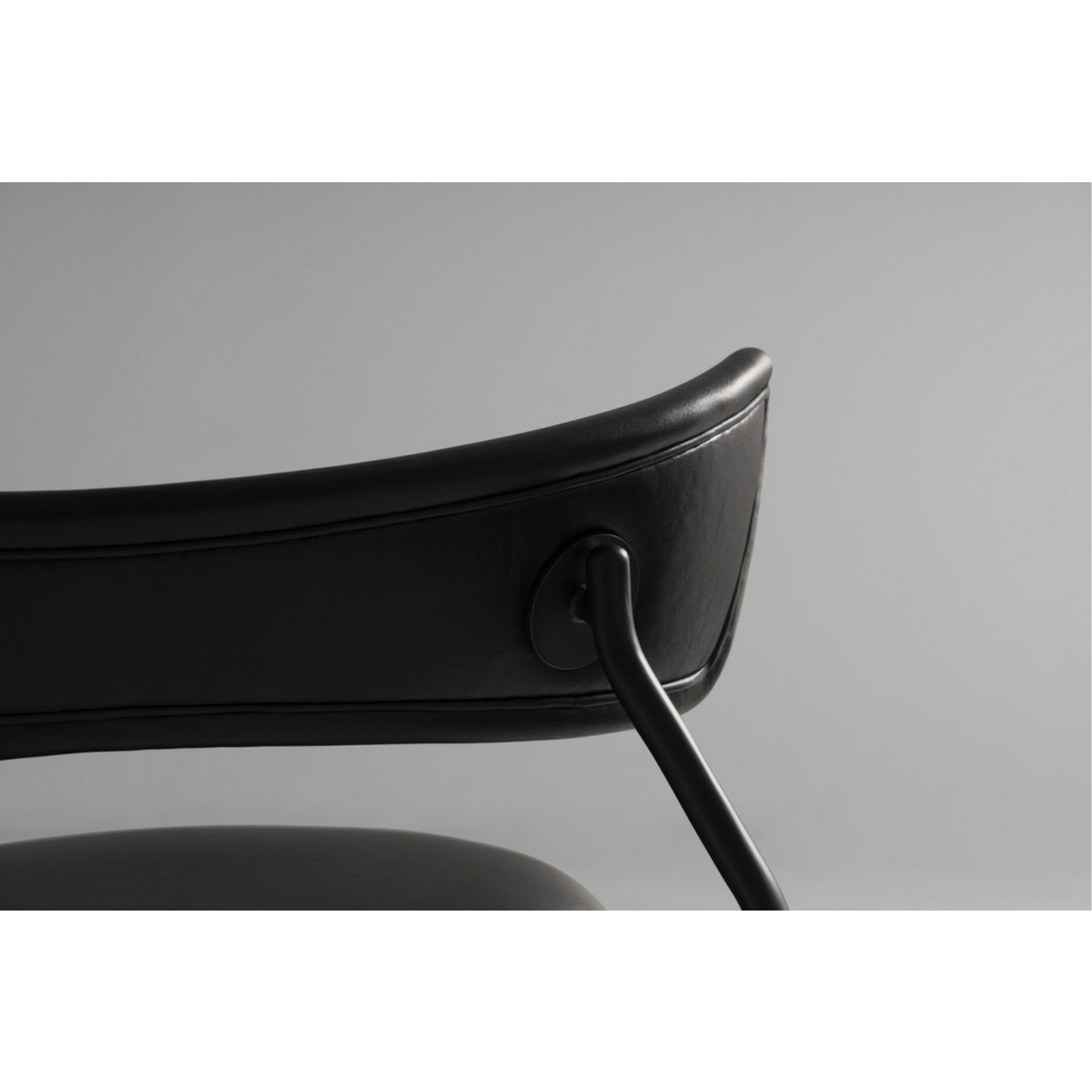 DRAGONFLY LOUNGE CHAIR | $1,209.00