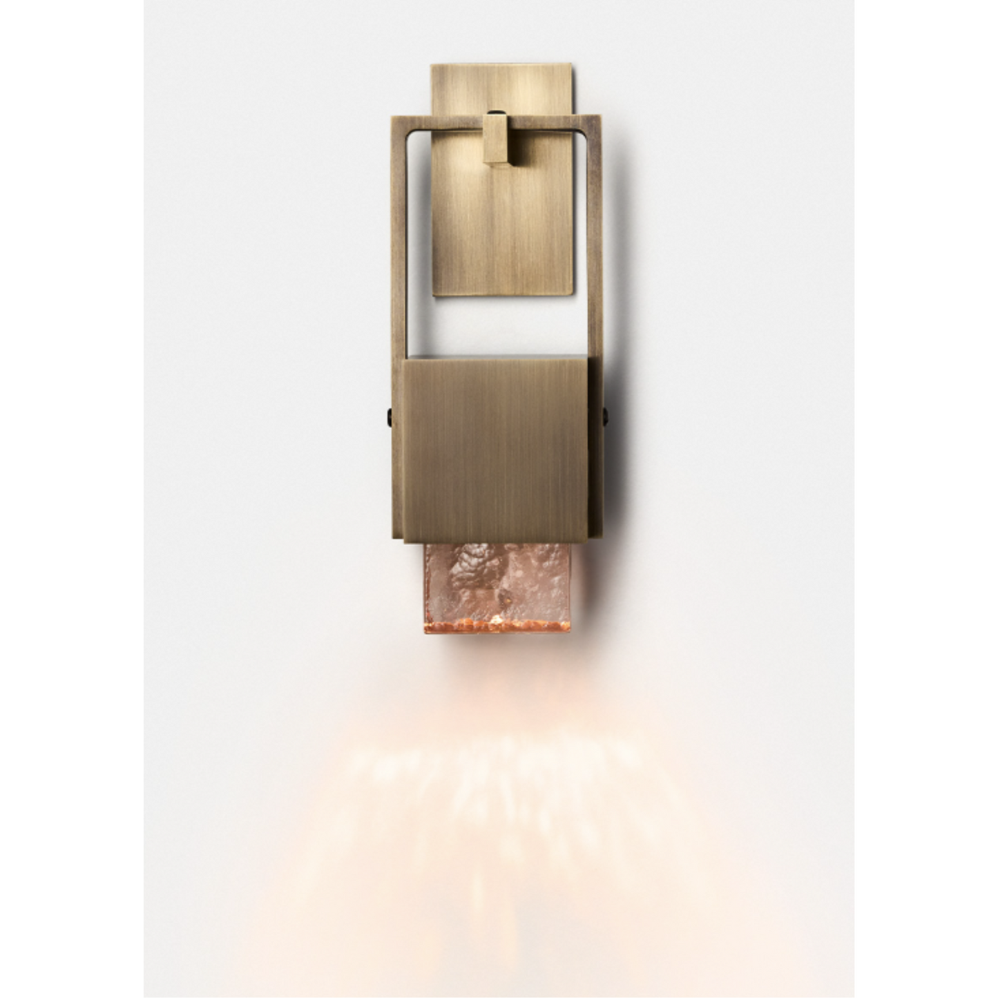 ARTICOLO | CUBO SWING WALL SCONCE