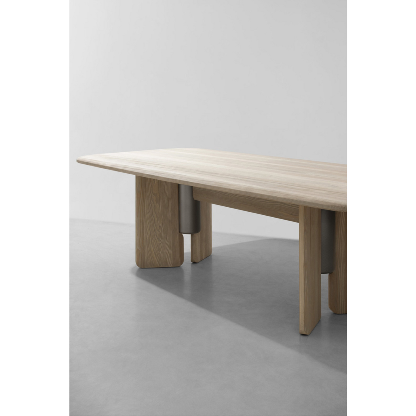 FAIFO RECTANGULAR DINING TABLE | $8,765.00 - $10,518.00