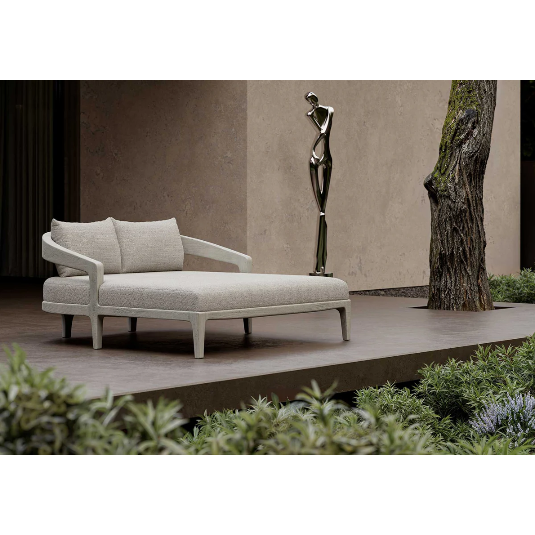 SNOC | WHALE DAYBED | $9,573.00