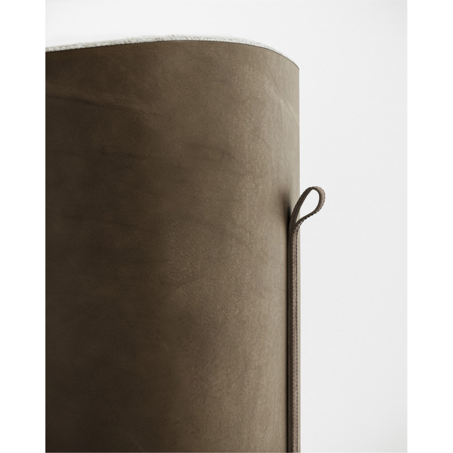 HIDA LOUNGE CHAIR | $2,780.00