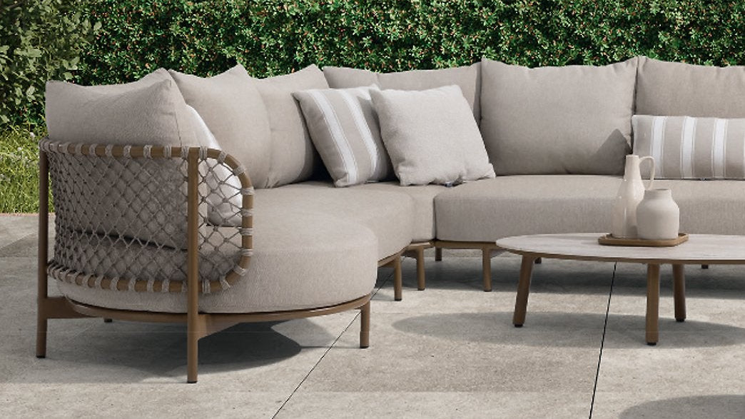 4 SEASONS OUTDOOR | MARTINIQUE XL CORNER | $2,825.00