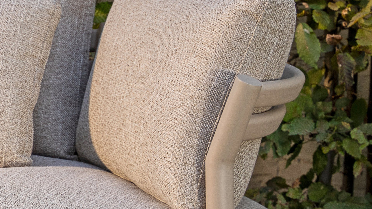 4 SEASONS OUTDOOR | MYKONOS 3-SEATER CUDDLE BENCH | $4,033.00