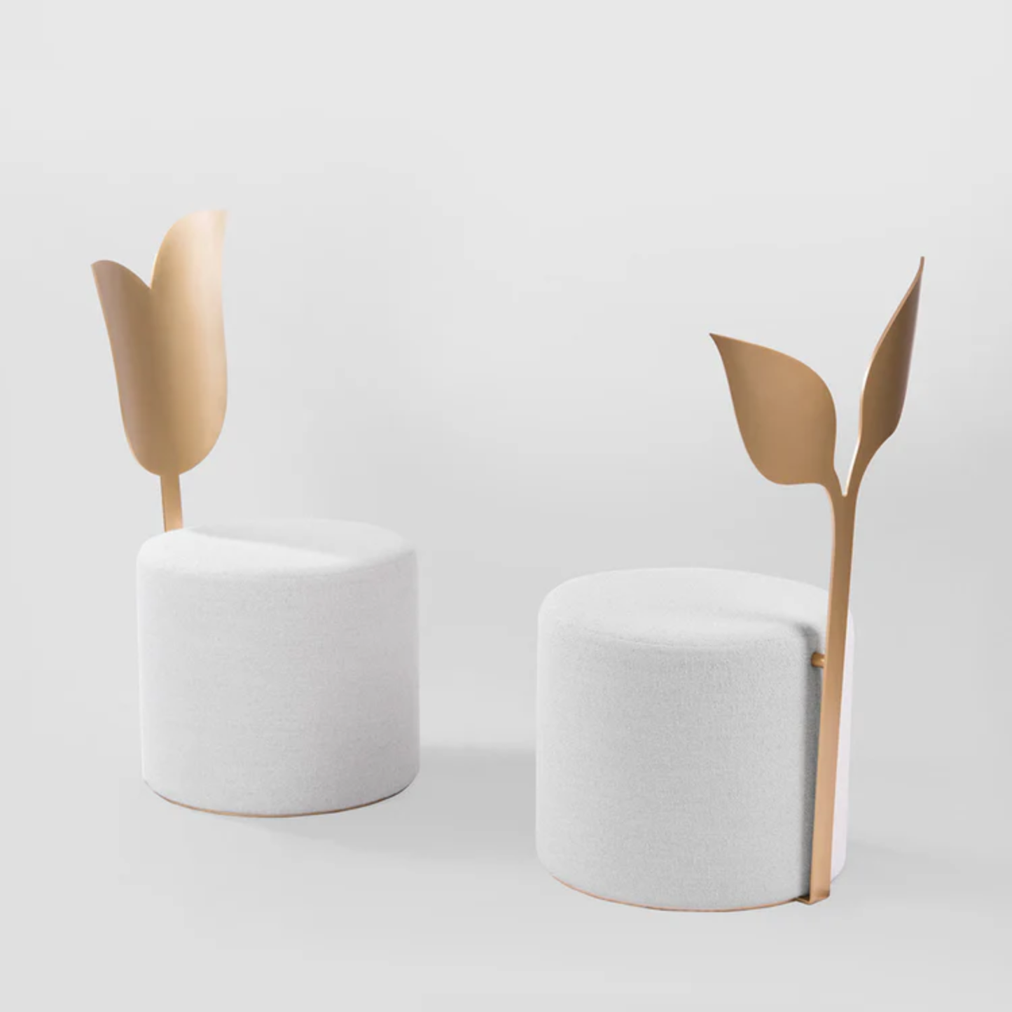 SECOLO | GIARDINO BOTANICO LILY POUF | $2,975