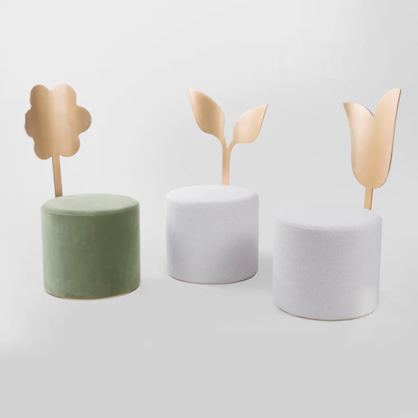 SECOLO | GIARDINO BOTANICO DAISY POUFF | $2,975