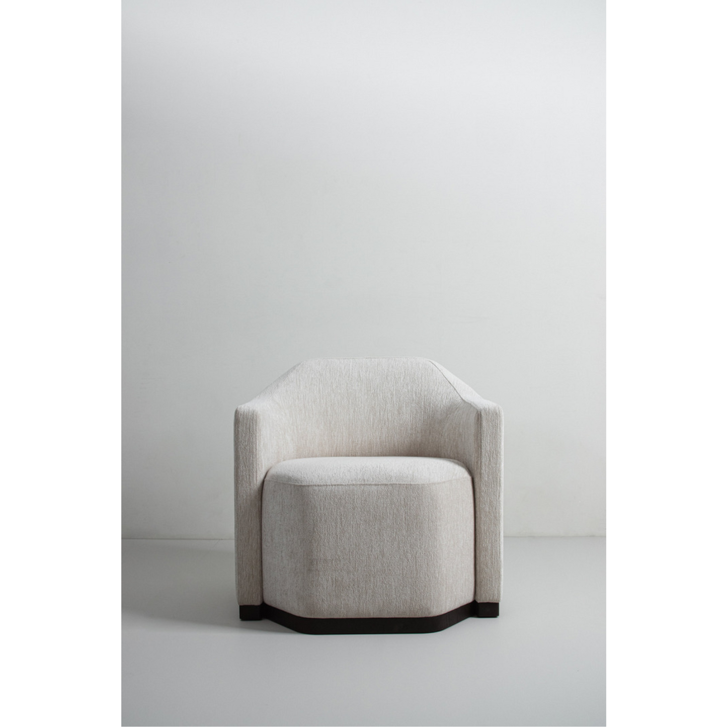 BAGUA LOUNGE CHAIR | $3,830.00