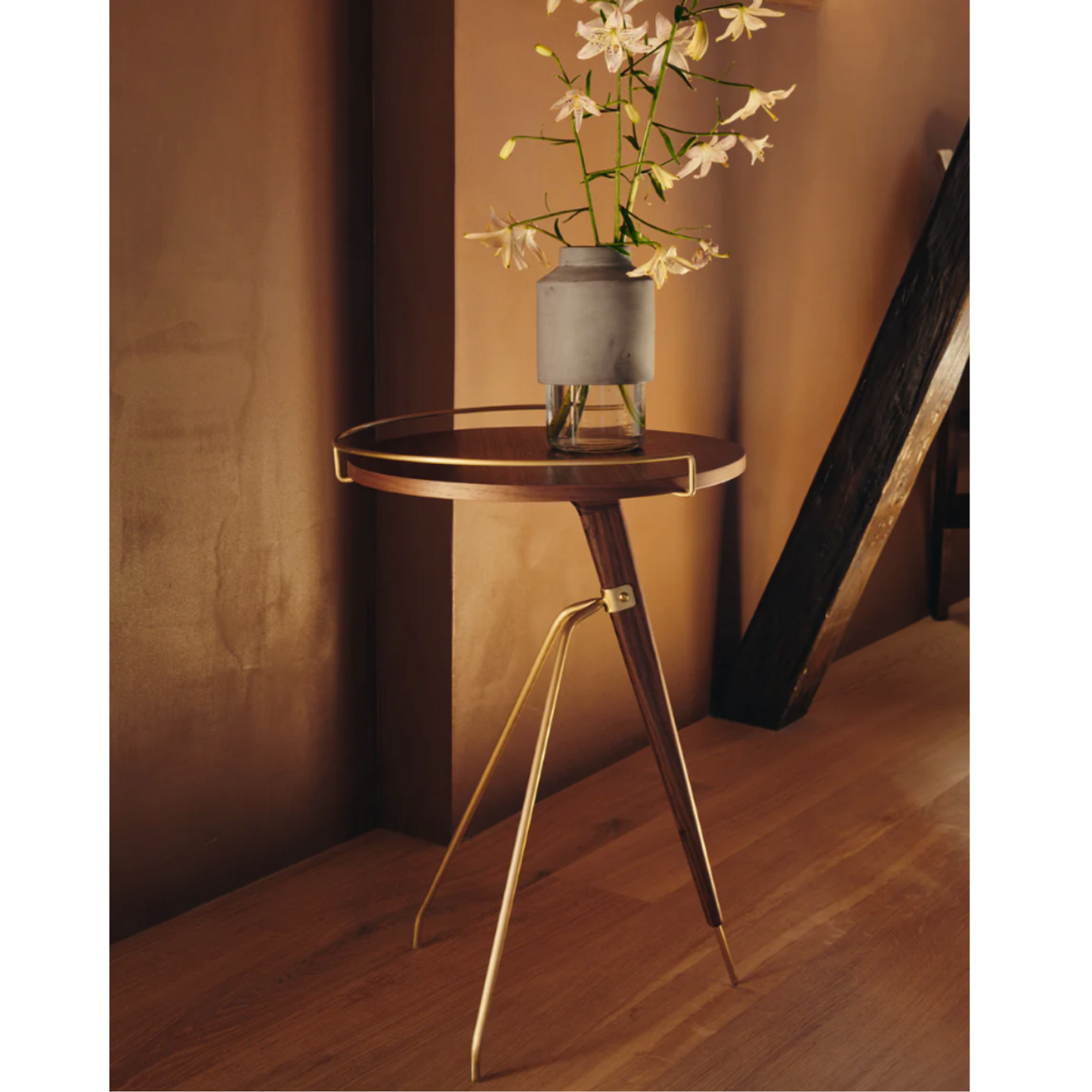 UMANOFF SIDE TABLE | $1,060.00 - $1,250.00