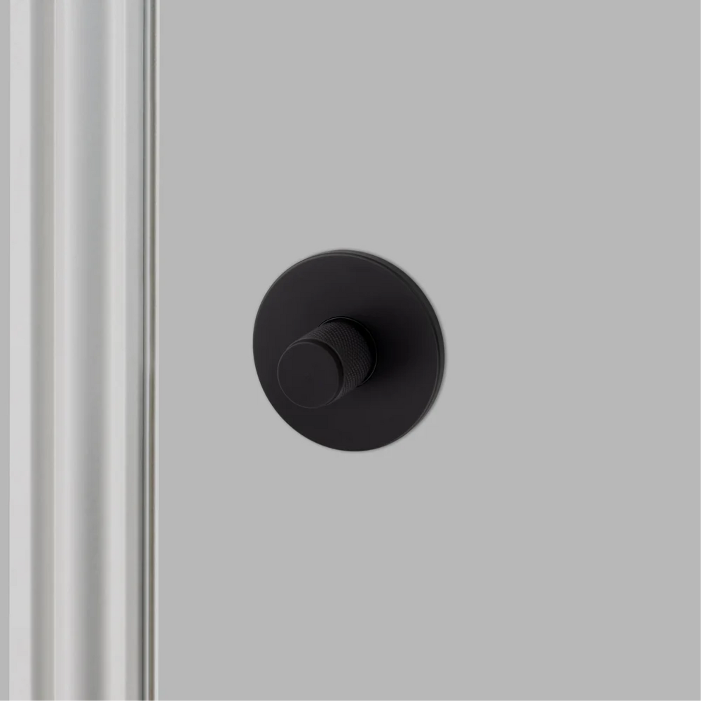 BUSTER AND PUNCH | THUMBTURN LOCK - CROSS |