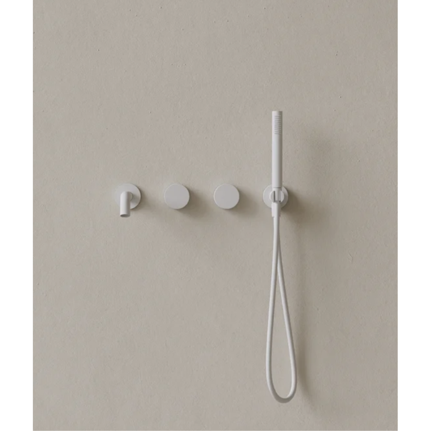 ELEMENTO BATH | MODERN CURVED SPOUT WALL-MOUNTED BATHTUB FILLER | $2,157.03