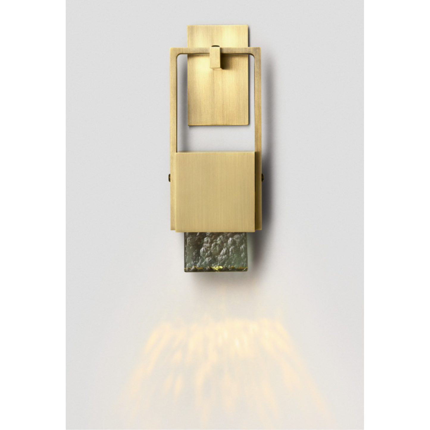 ARTICOLO | CUBO SWING WALL SCONCE
