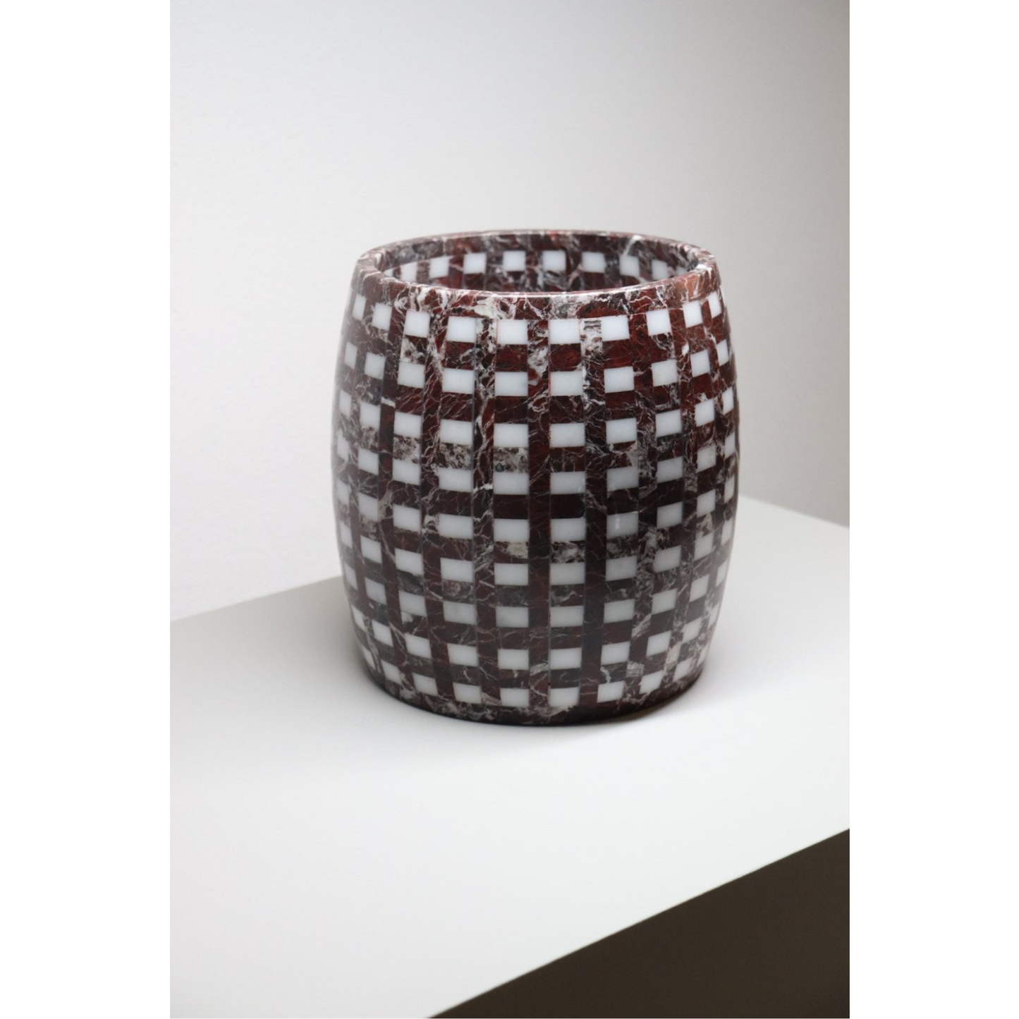 LACE VASE AND CENTERPIECE | $ 1,590.00 - $ 1,980.00