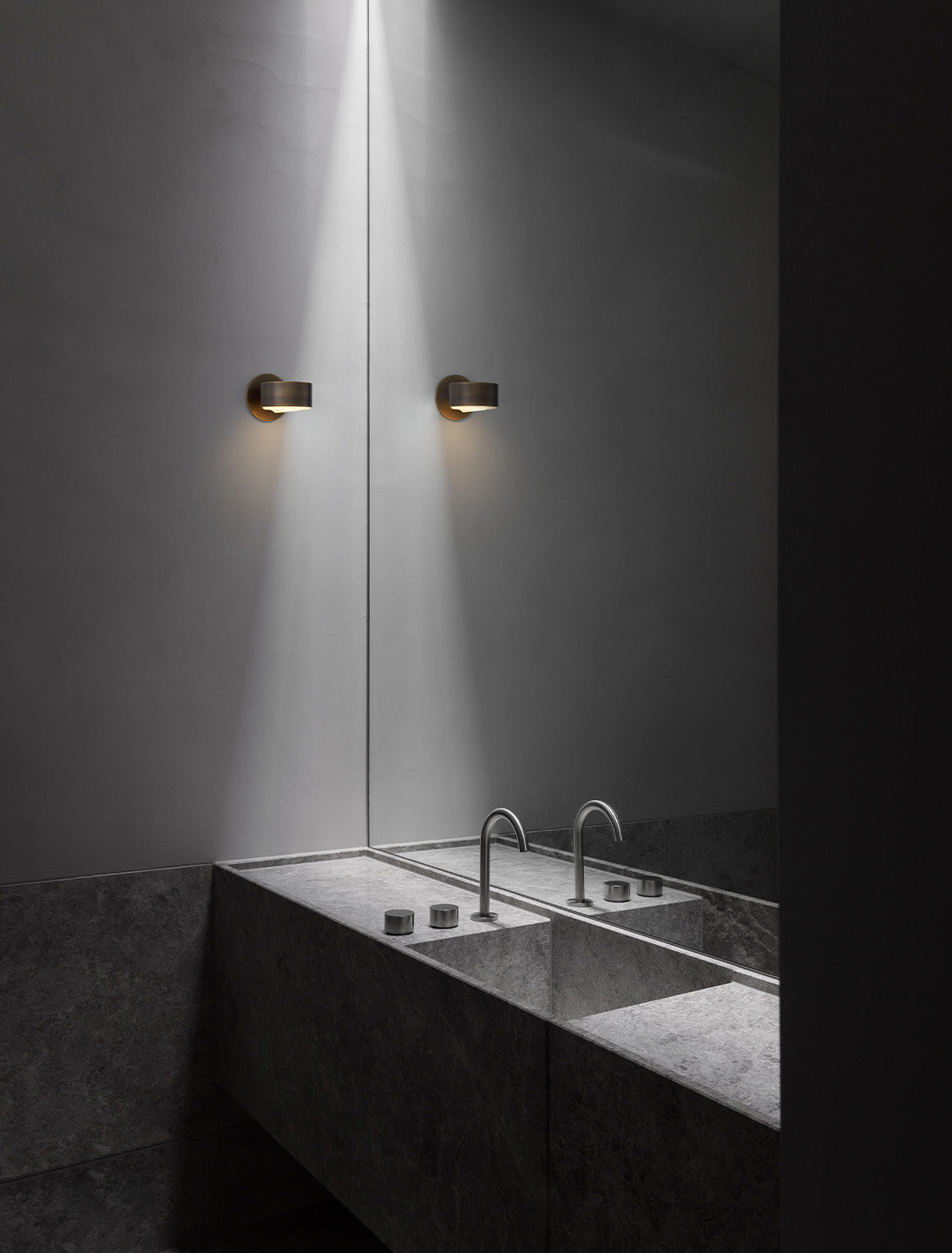ARTICOLO I OCCHI WALL SCONCE