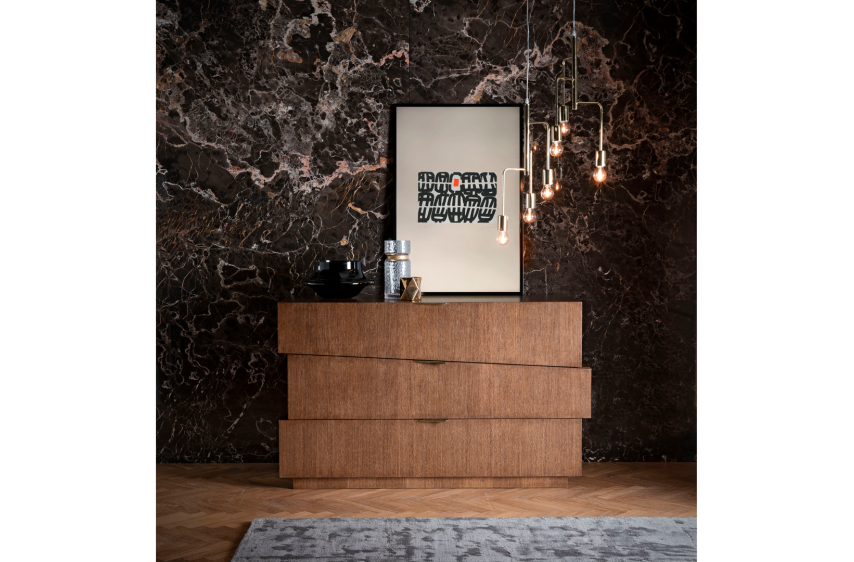 SLASH DRESSER #3 = $5,495