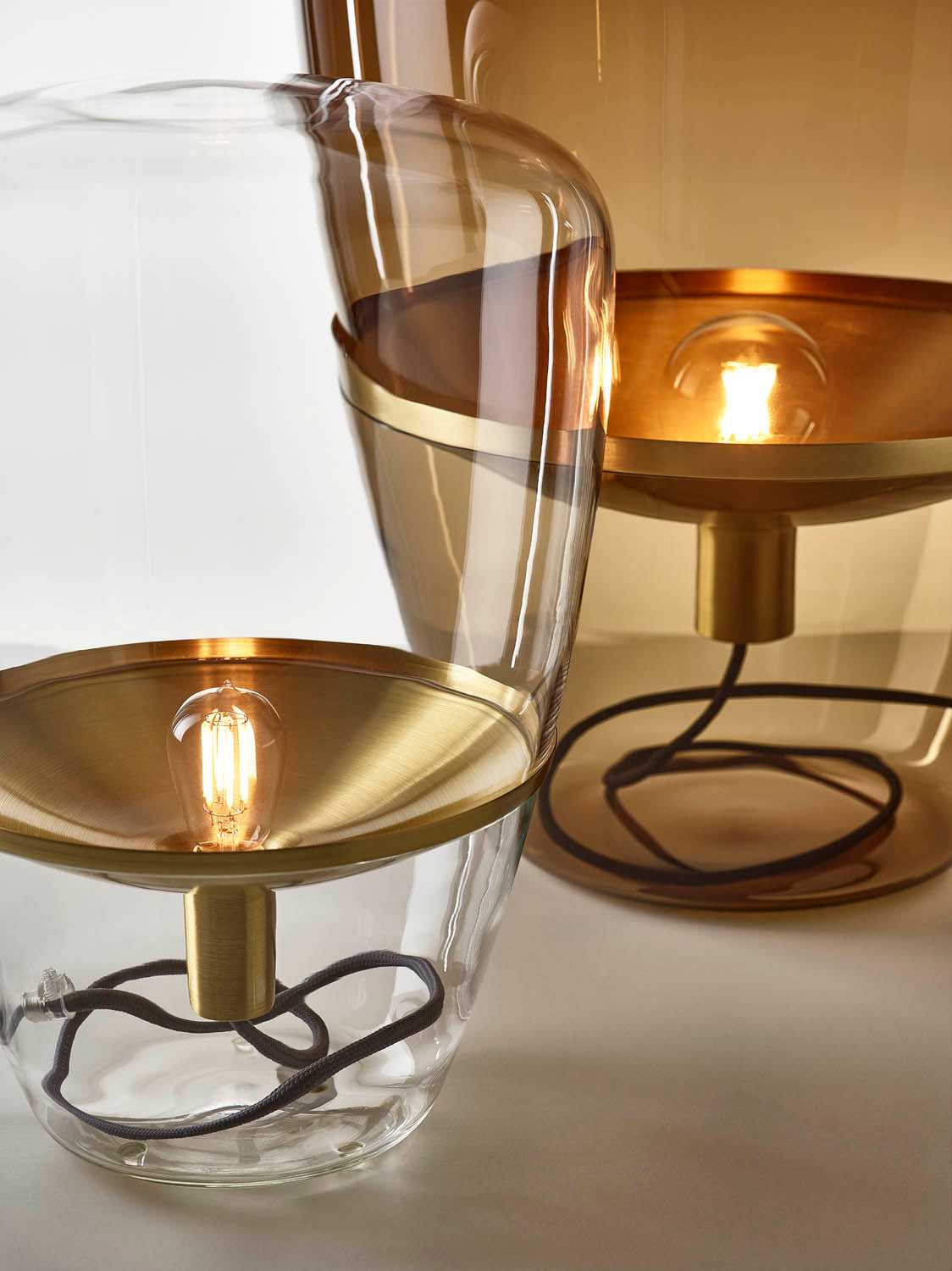 Balloons lamp - $3,108.00 - $6,211.00