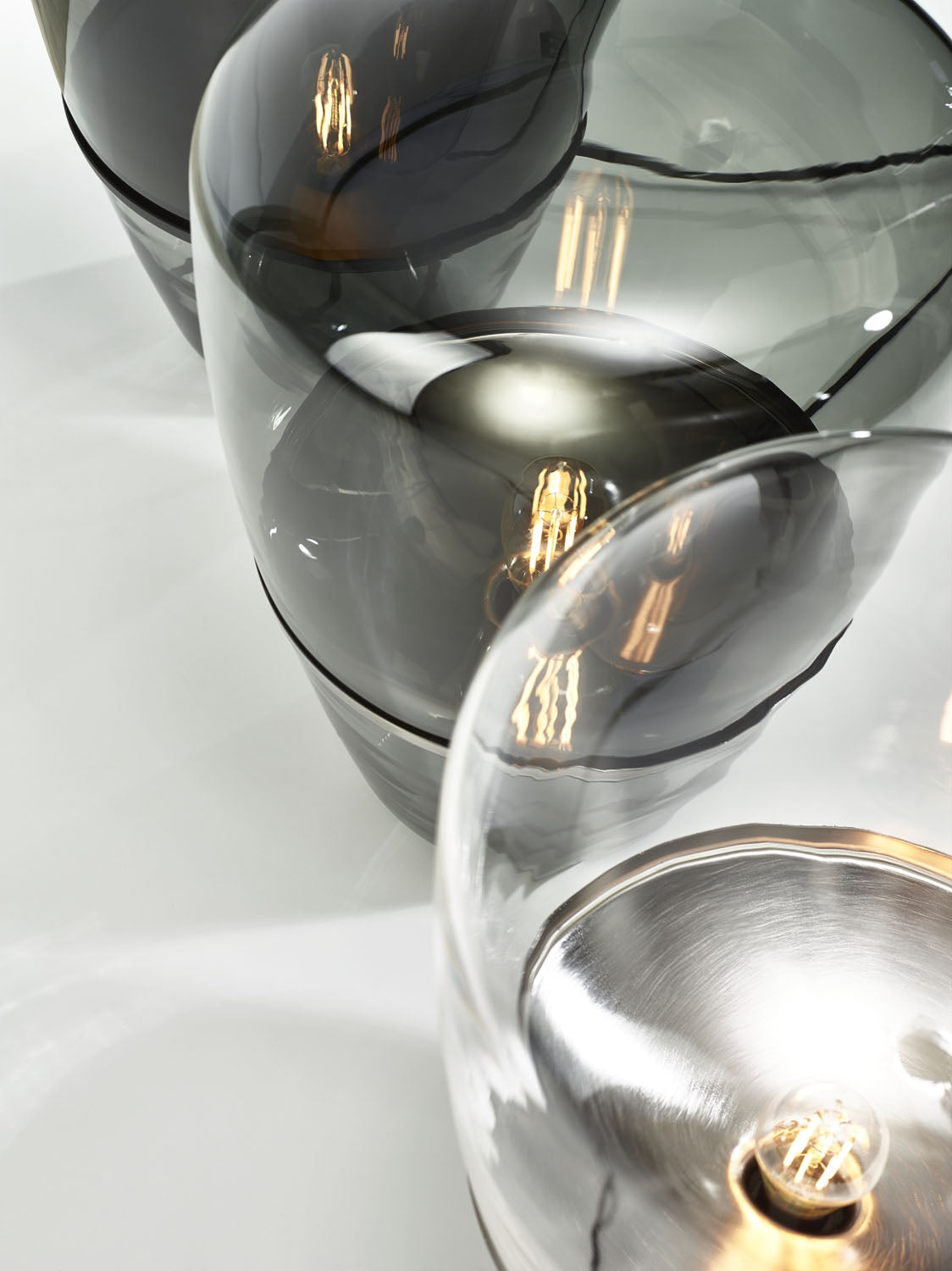 Balloons lamp - $3,108.00 - $6,211.00