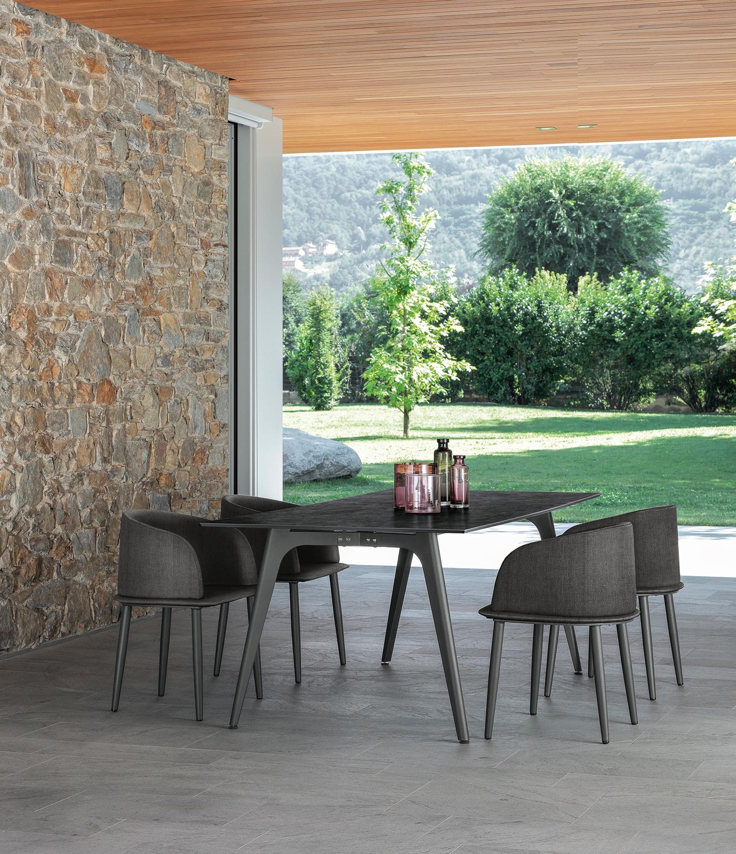 TALENTI | CLEOSOFT//ALU DINING TABLE - $7,021 - $7,749.00