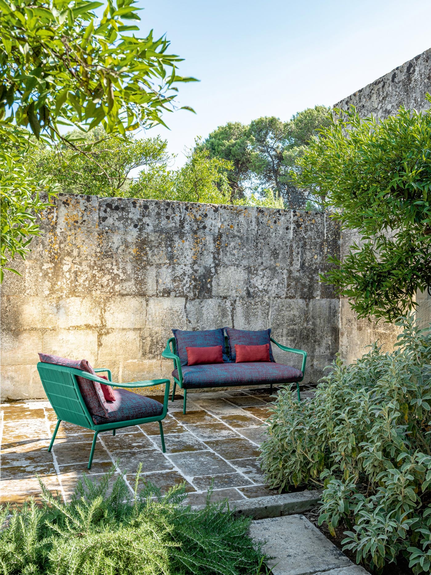 TALENTI | CRUISE//ALU LOVESEAT - $6,385.98 - $7,102.55