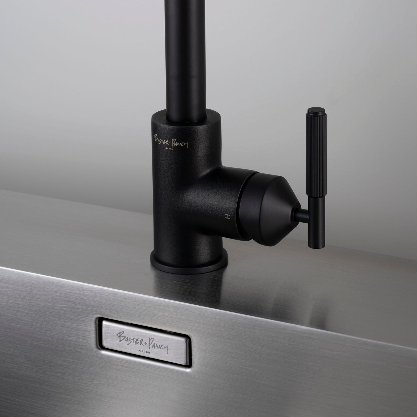 BUSTER AND PUNCH | DUAL-SPRAY PULL-OUT MIXER / LINEAR - $995.00 - $1,133.00