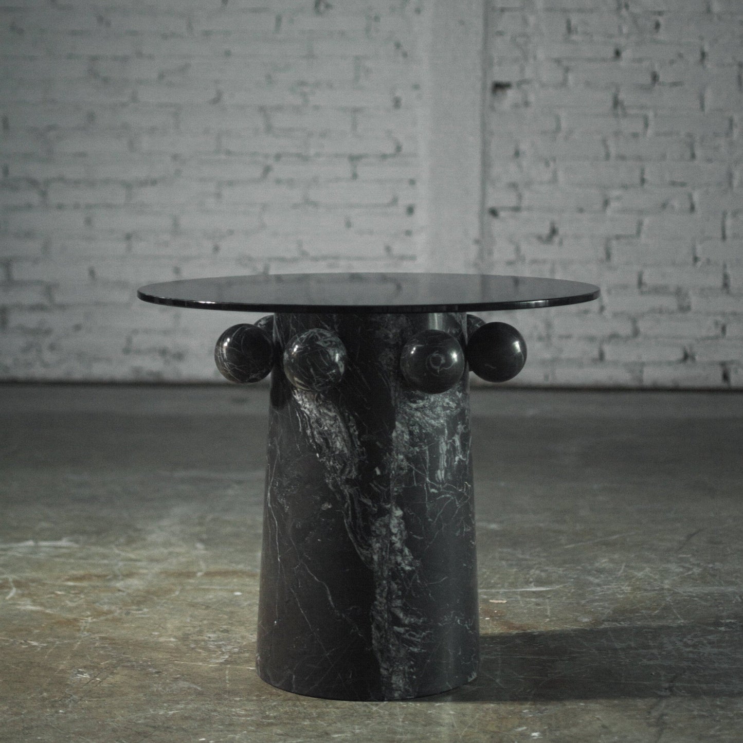 AYRES | ALMA NUEVA TABLE