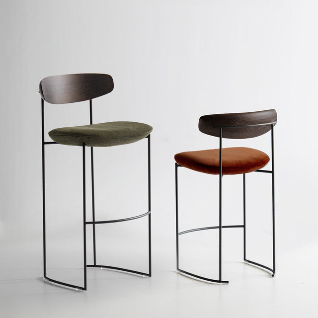 POTOCCO | Keel Light Bar Stools