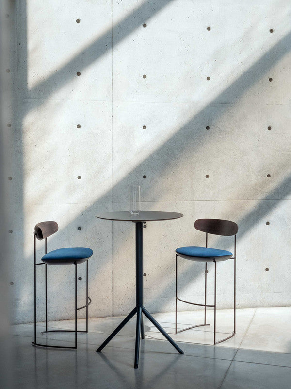 POTOCCO | Keel Light Bar Stools