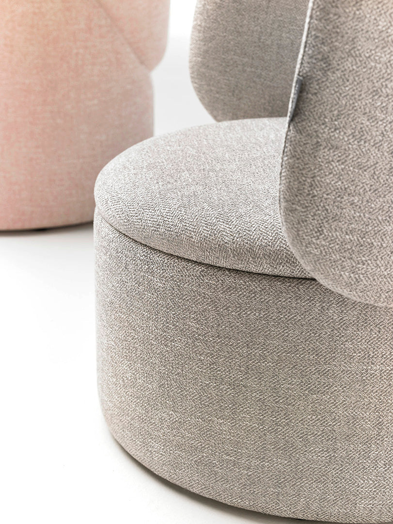 Cobra-L armchair | $5,002.56