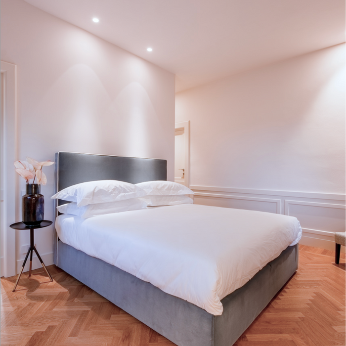 SOIGNE QUEEN BED - $9,600.40