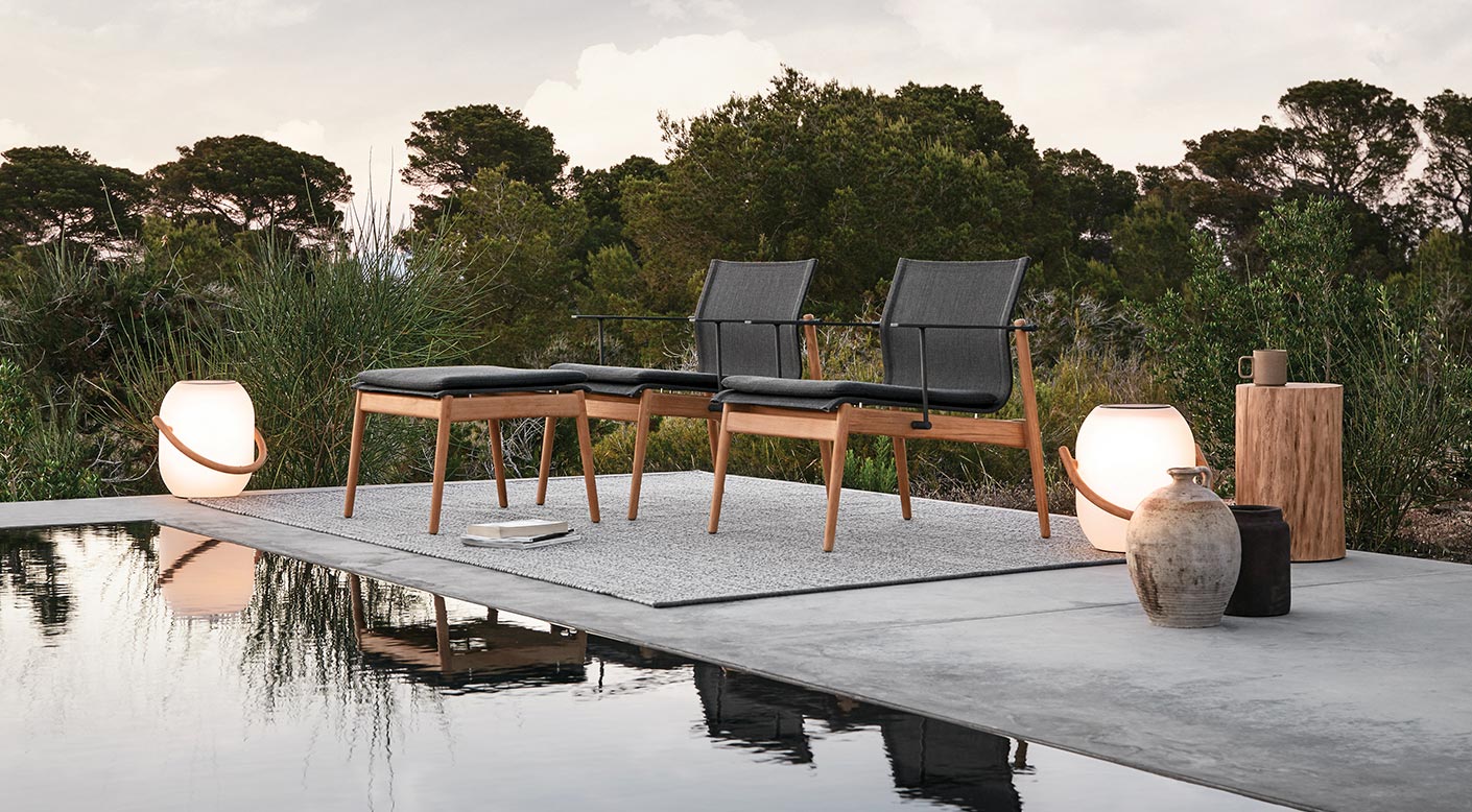 GLOSTER | SWAY LOUNGE ARMCHAIR | $1,940.00