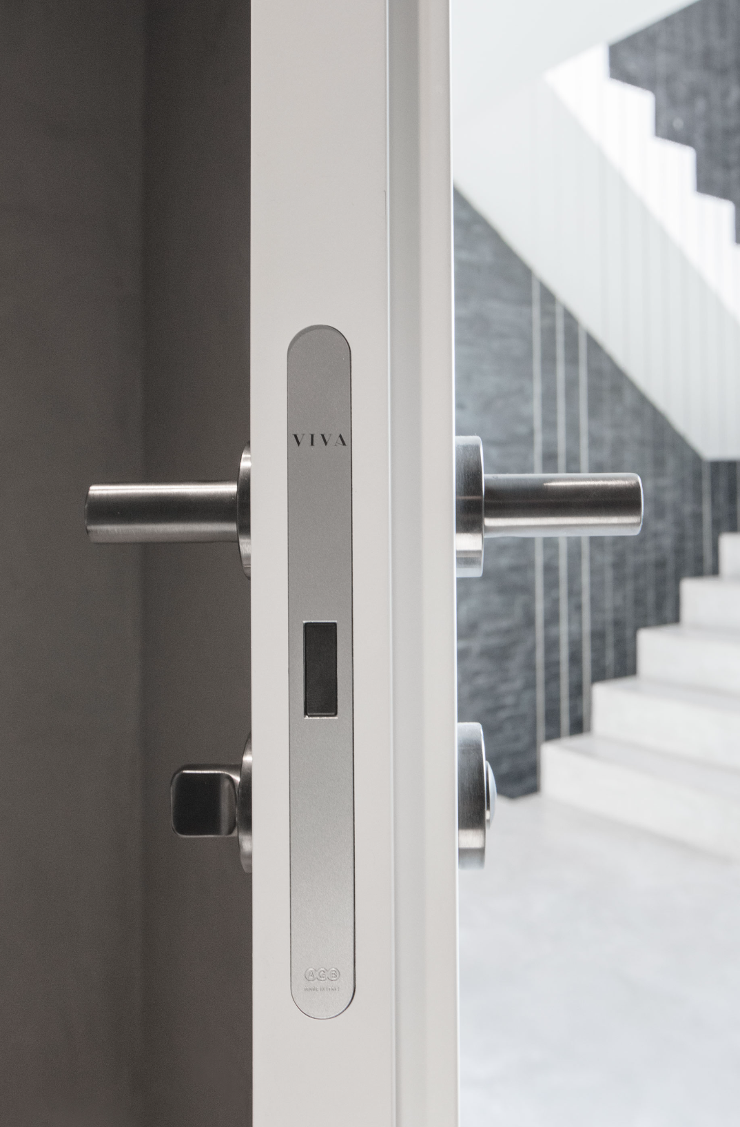 V0 | DOOR BY VIVA PORTE