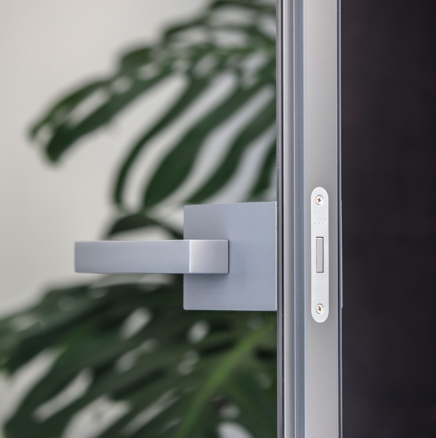 COMO | DOOR BY VIVA PORTE