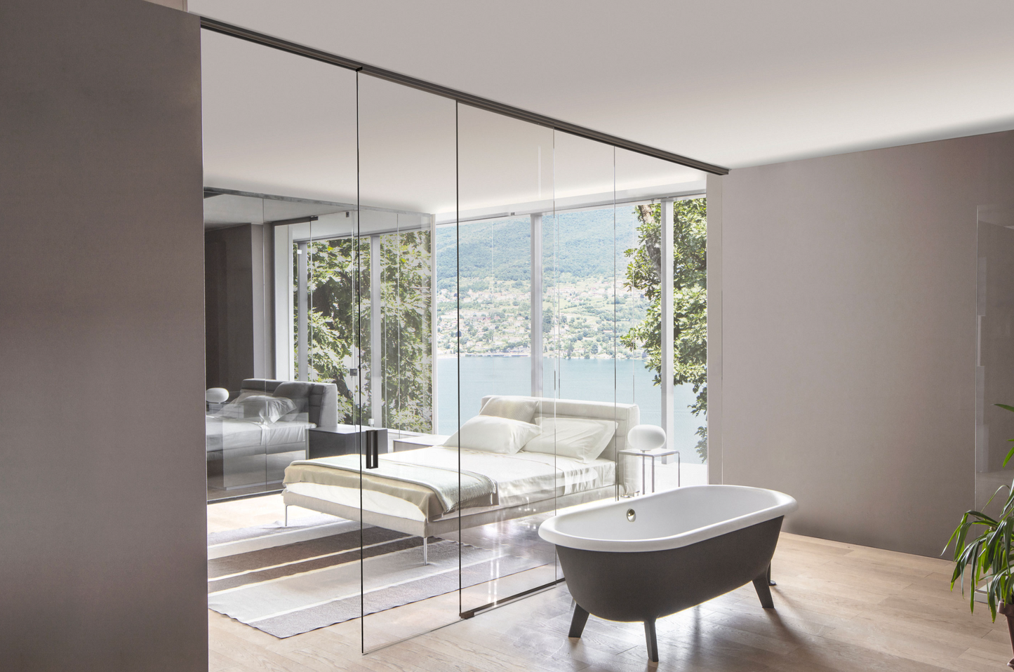 CERNOBBIO | DOOR BY VIVA PORTE