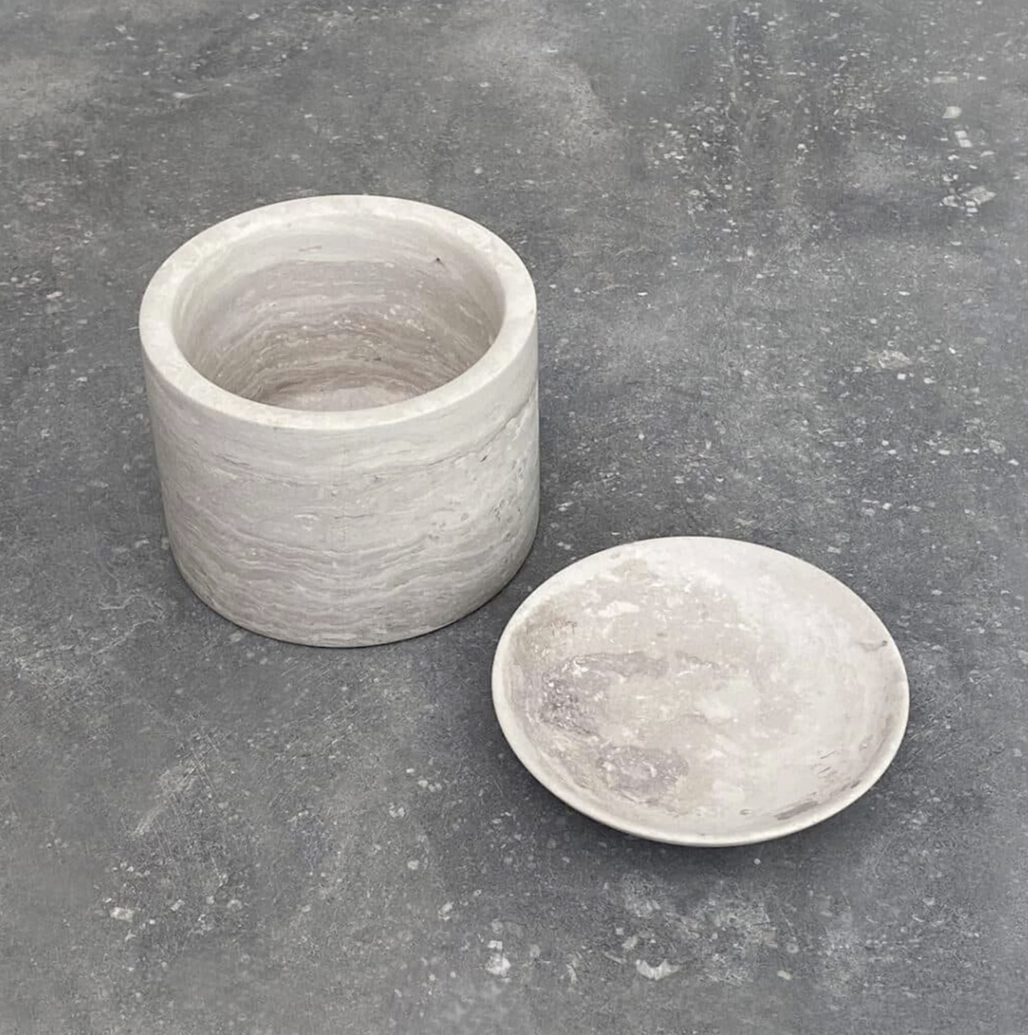PIETRA CASA - EDO CANISTER MEDIUM - CHALK GREY - $423.54