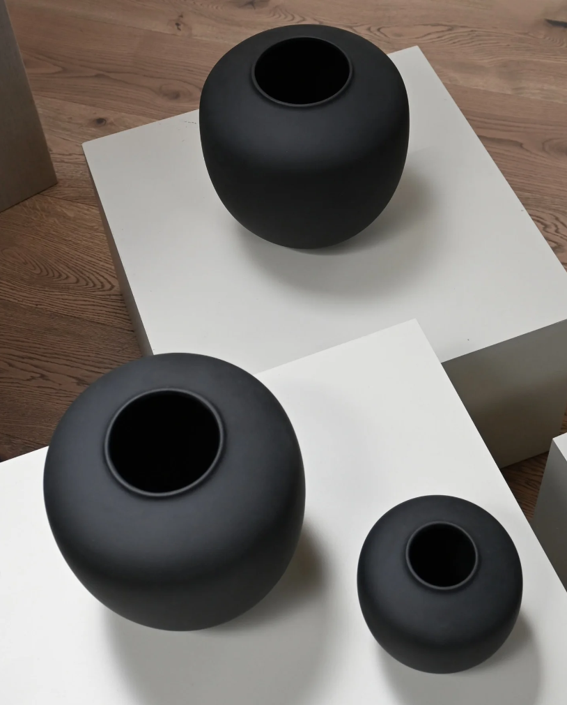101 COPENHAGEN I SUNAO VASE, BLACK I $185.00 - $845.00