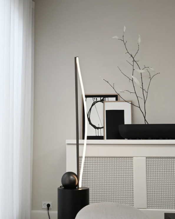 BOW FLOOR LAMP I $995.00