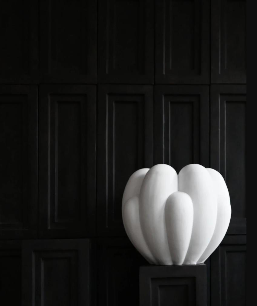 BLOOM VASE, BIG I $795.00