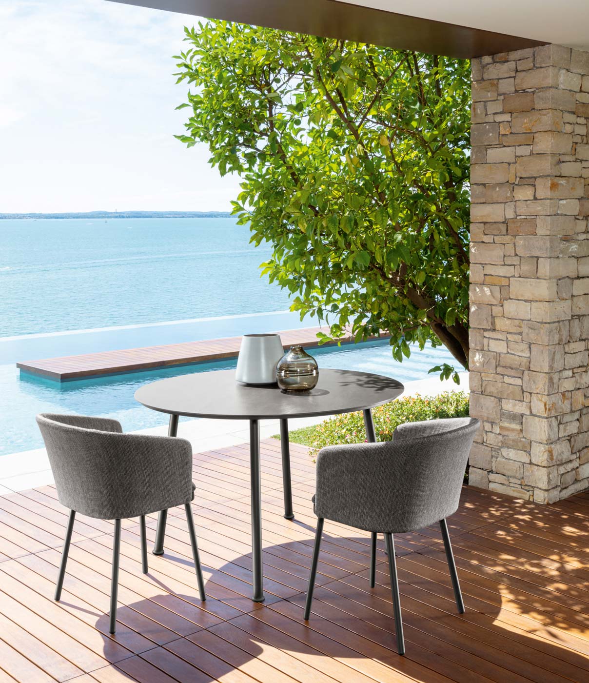 TALENTI | SLAM DINING TABLE - $3,217.65 - $4,442.00