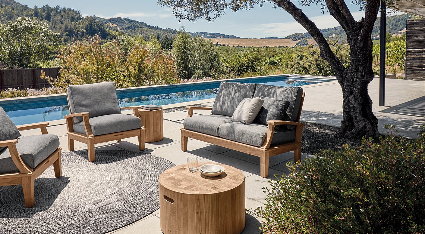 GLOSTER | VENTURA LOUNGE ARMCHAIR | $3,045.00