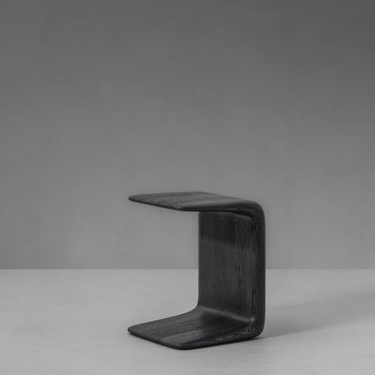 VAN ROSSUM | CLIPS SIDE TABLE | $8,005.00 - $8,944.00