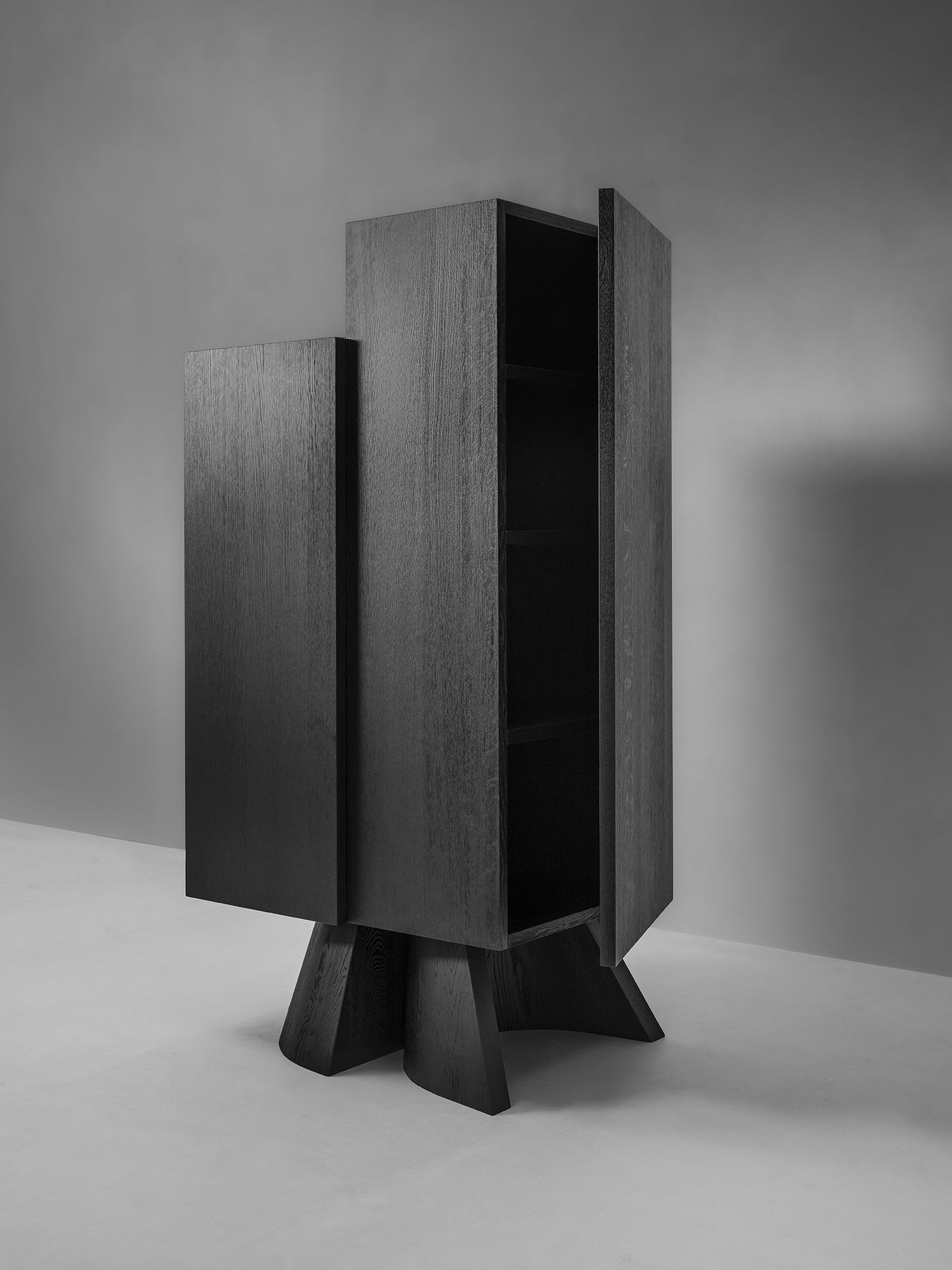 VAN ROSSUM | GOT CABINET | $24,868.00 - $55,112.00